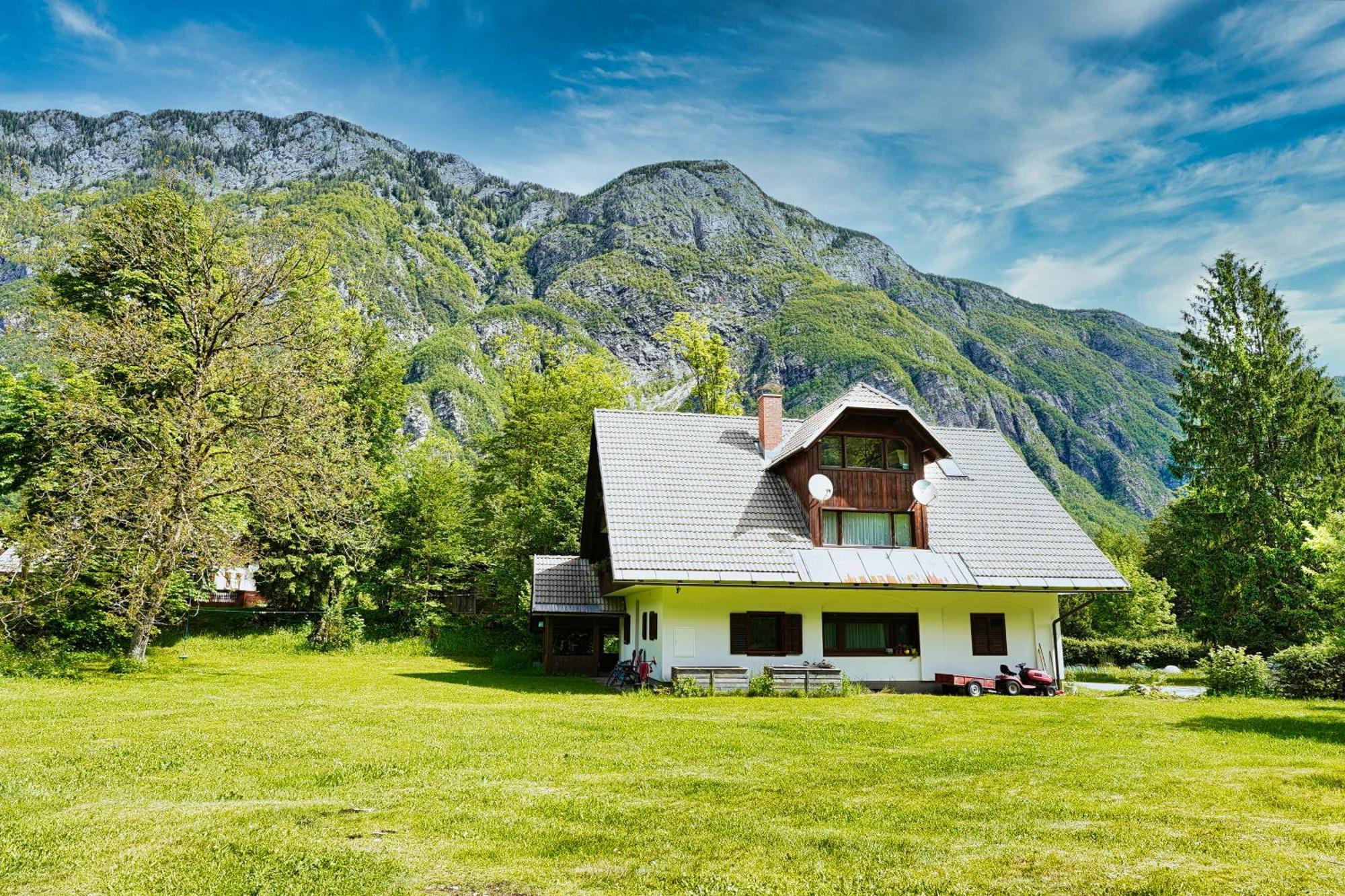Sobe In Apartmaji Pri Ukcu Bohinj Εξωτερικό φωτογραφία